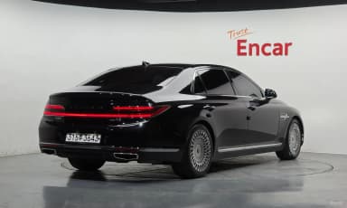 G90