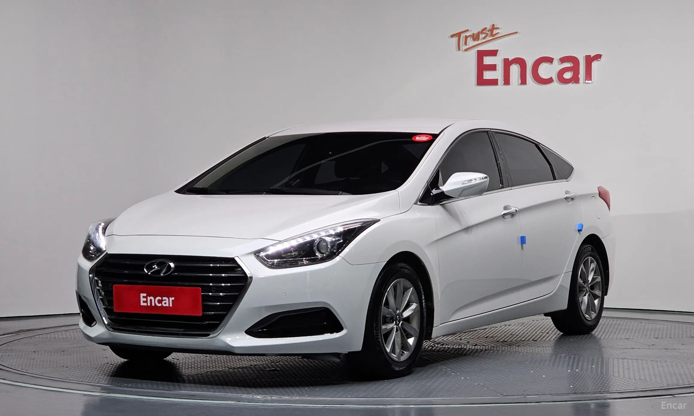 i40 saloon