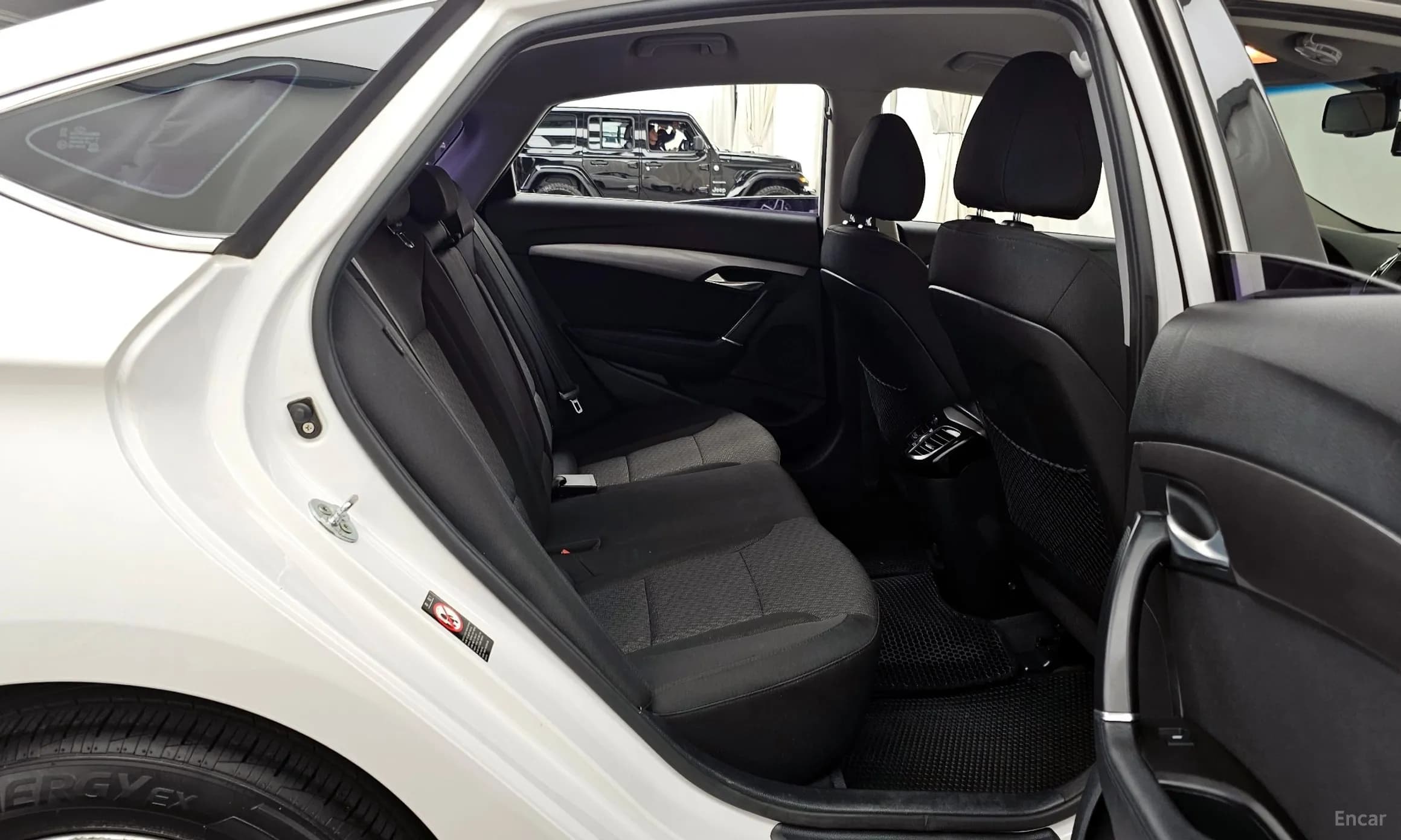 i40 saloon