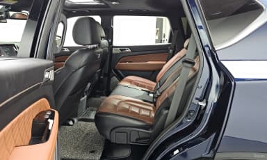 G4 Rexton