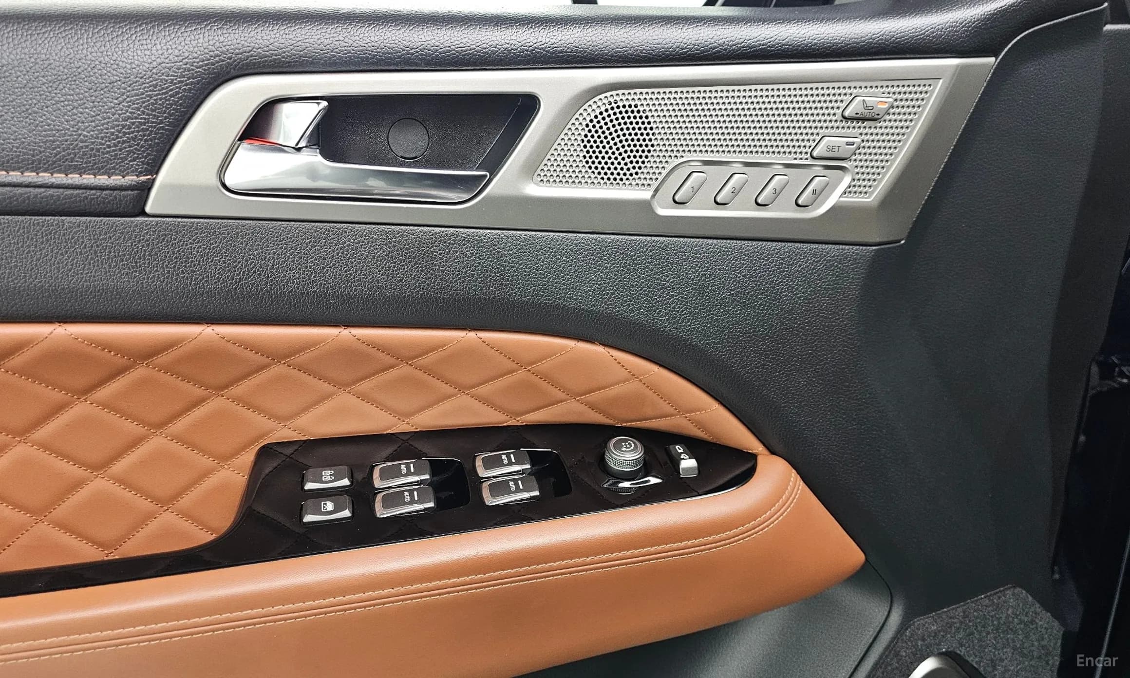 G4 Rexton