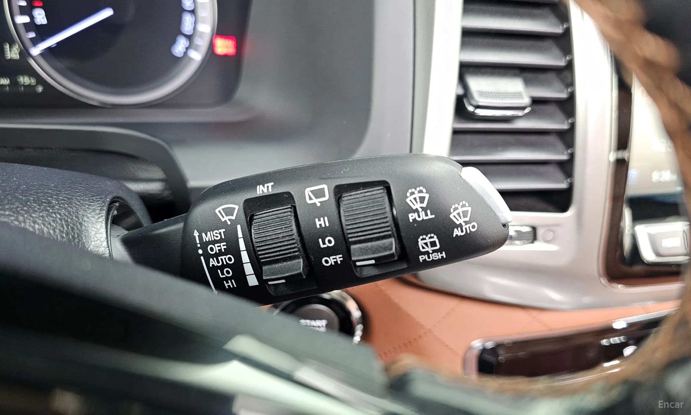 G4 Rexton