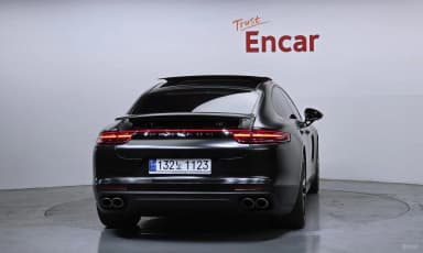 Panamera (971)