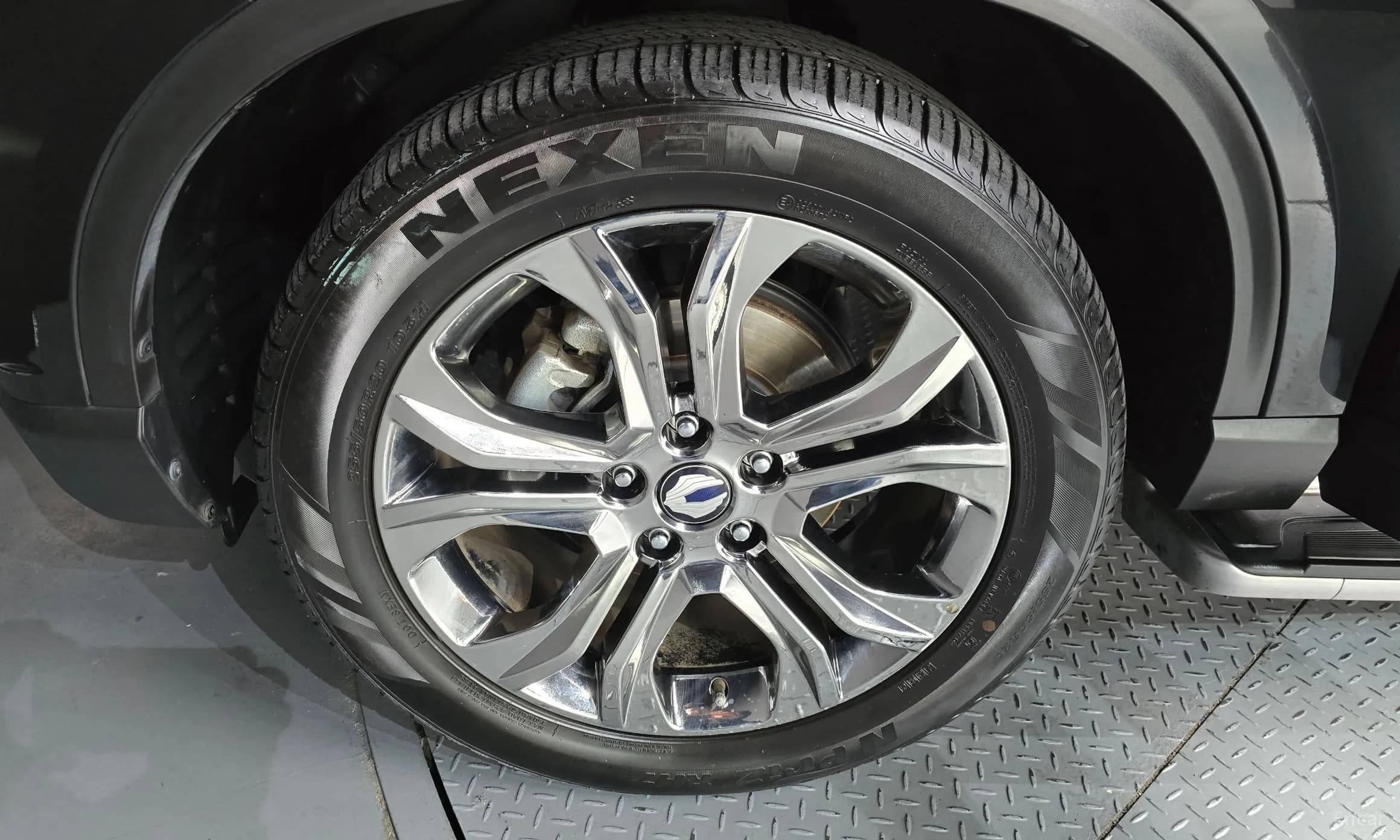 G4 Rexton