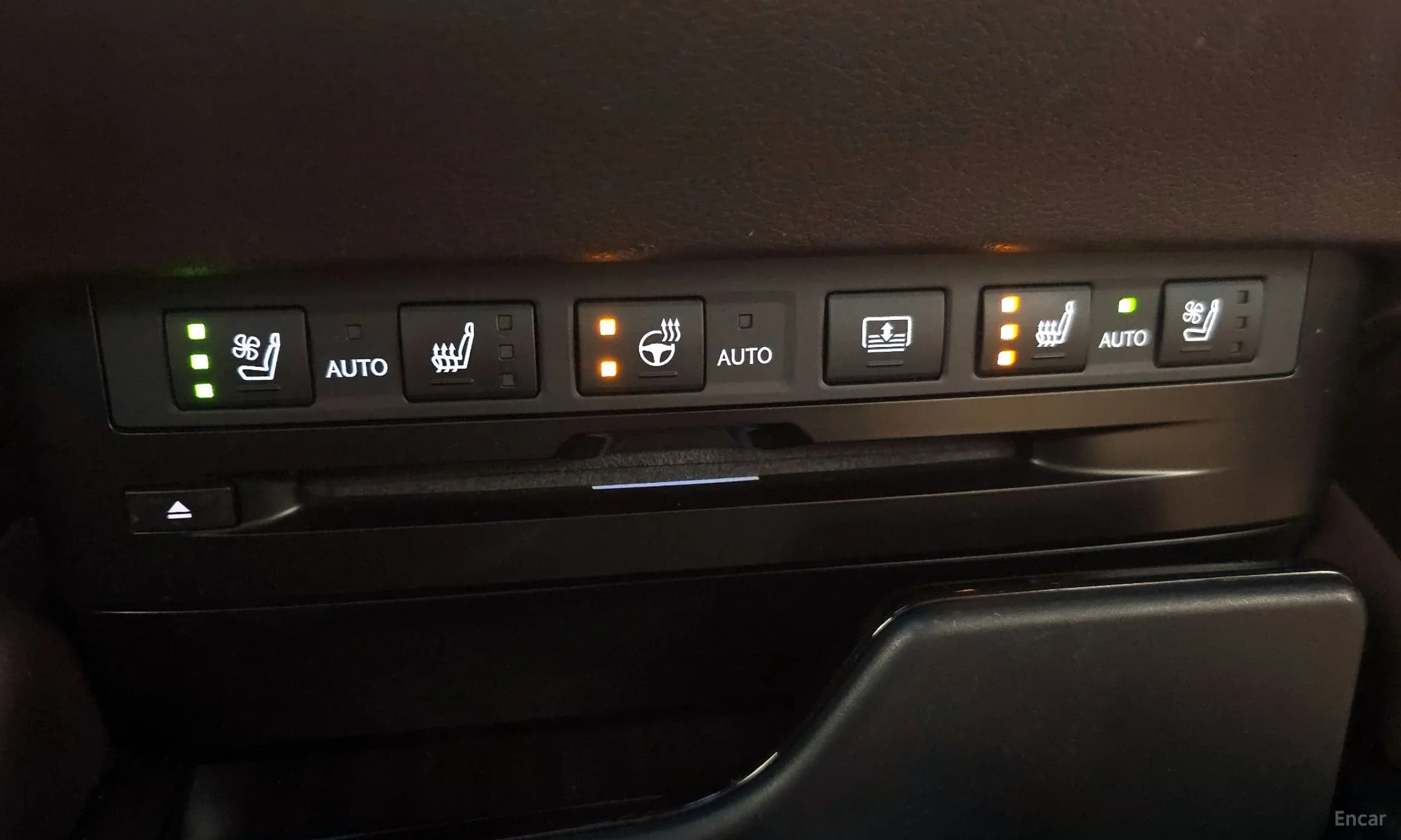 ES300h 7th Generation