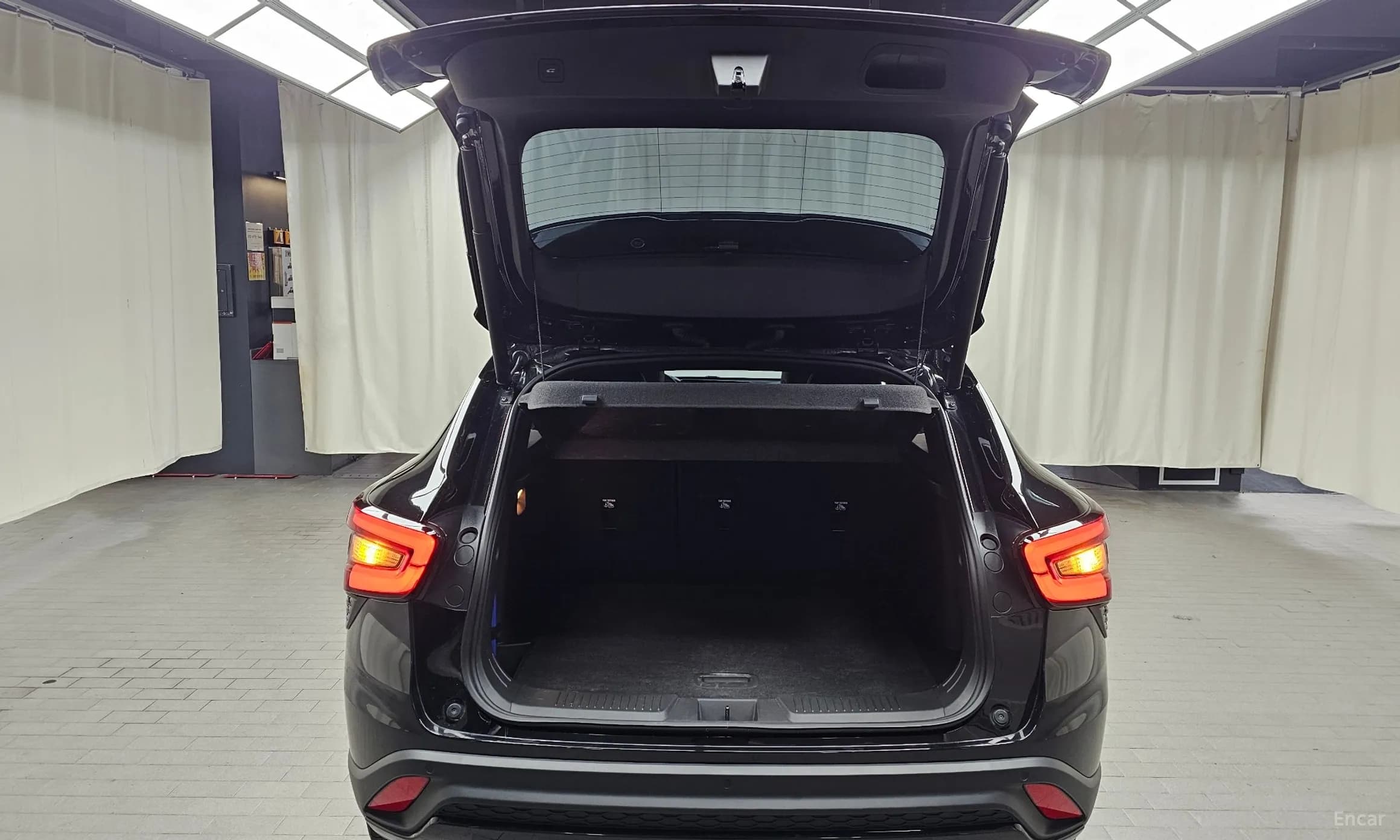 Trax Crossover