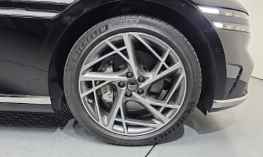 G90 (RS4)