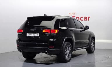 Grand Cherokee