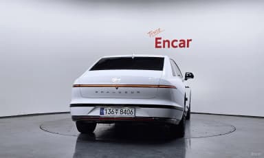 Grandeur Hybrid (GN7)