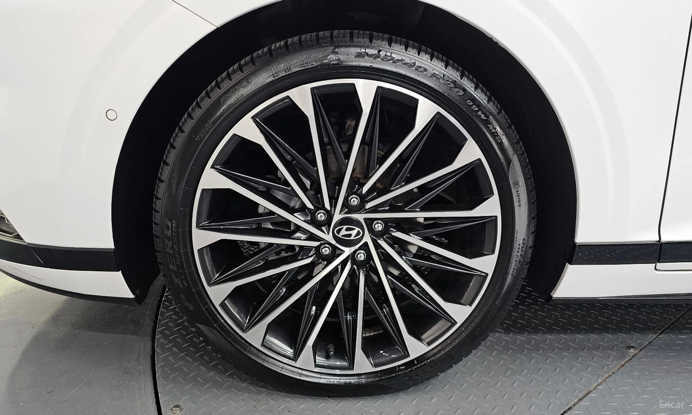 Grandeur Hybrid (GN7)
