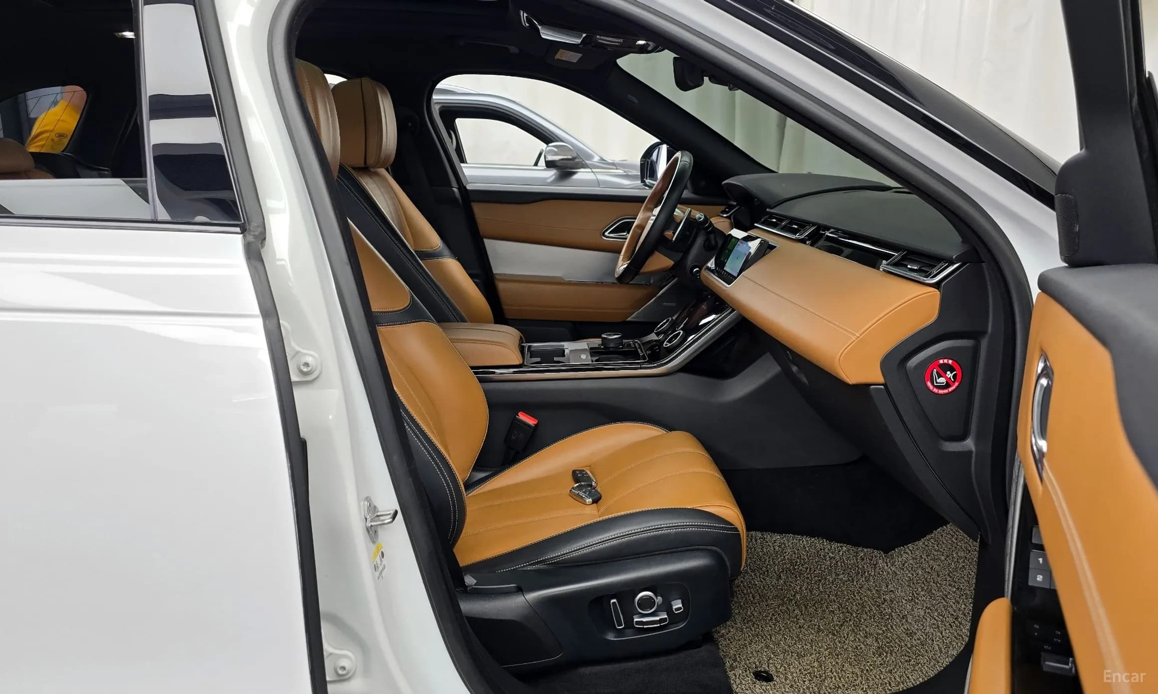 Range Rover Bella