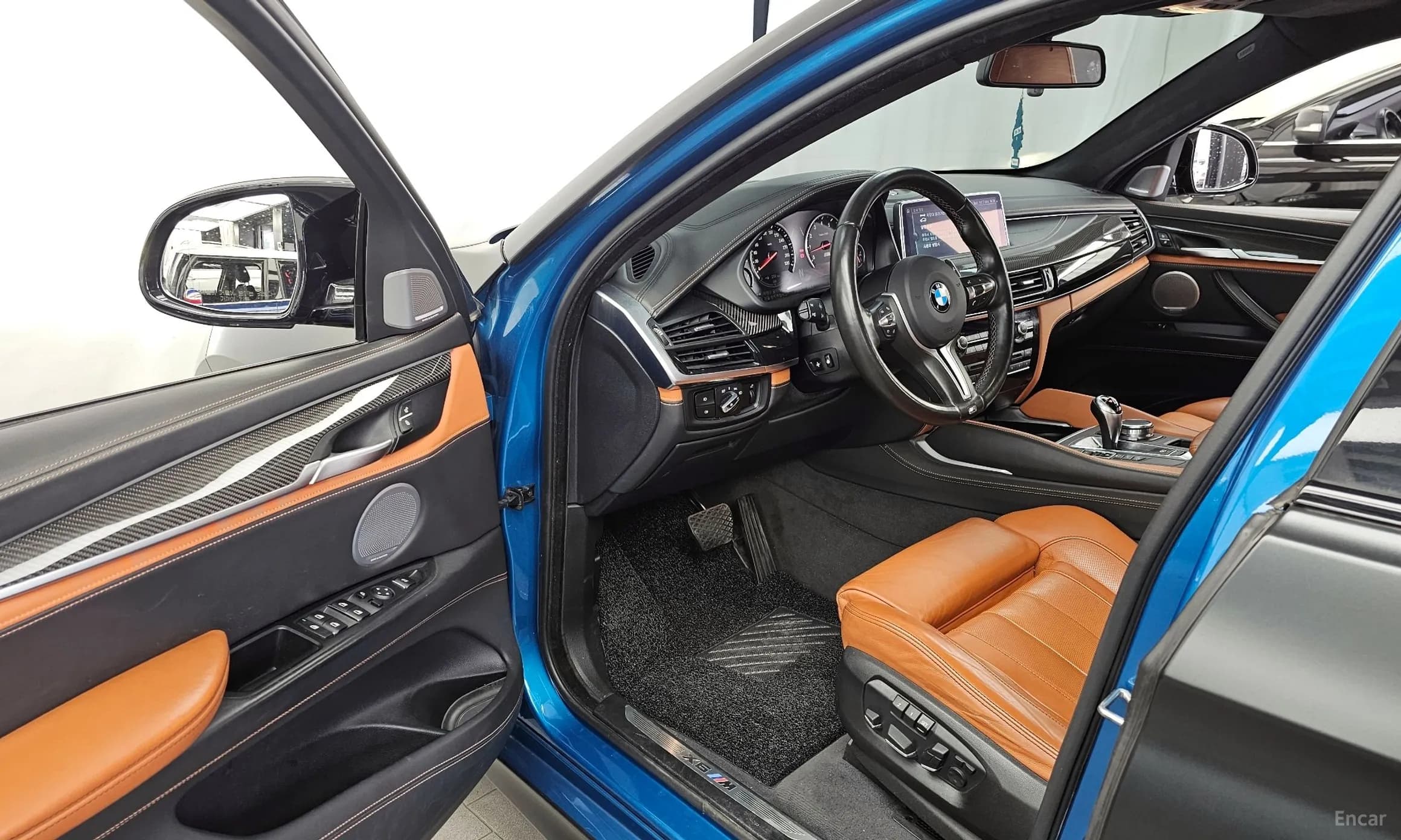 X6M (F16)