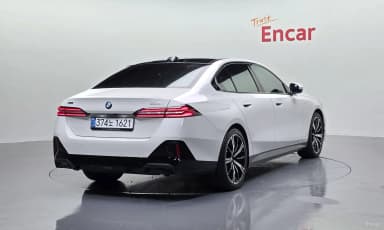 5 Series (G60)
