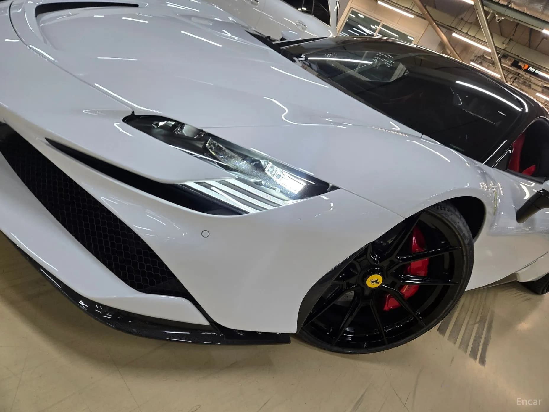 SF90 Spyder