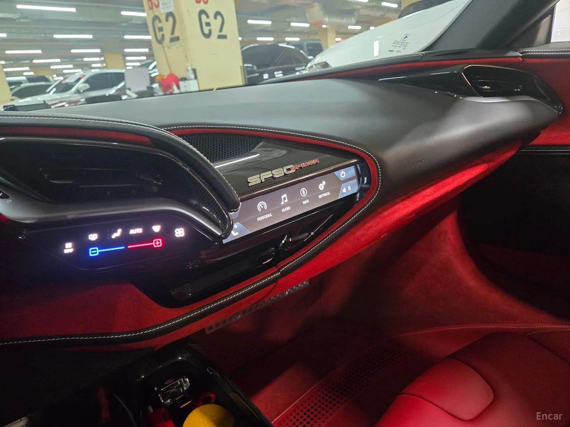 SF90 Spyder