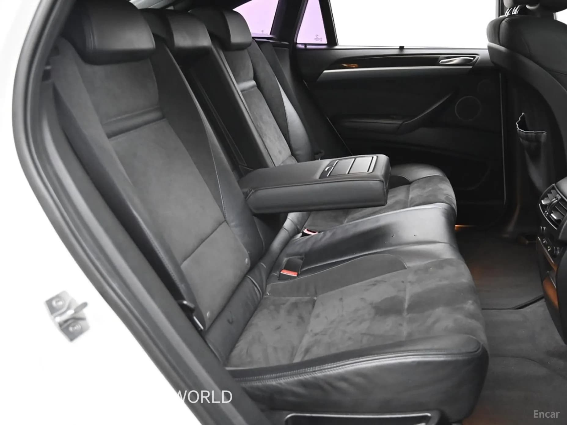 X6 (E71)