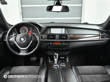 X6 (E71)