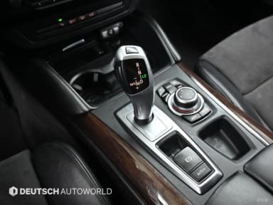 X6 (E71)