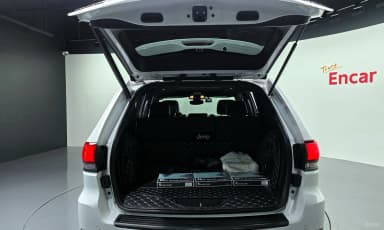 Grand Cherokee