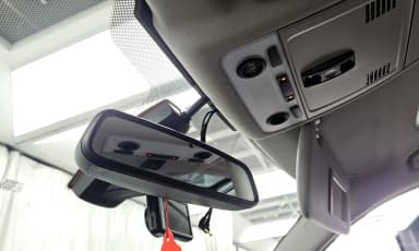X1 (E84)