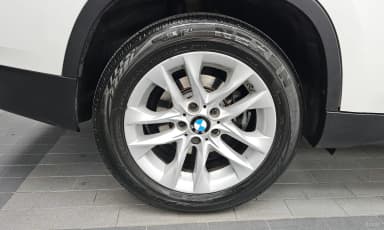 X1 (E84)
