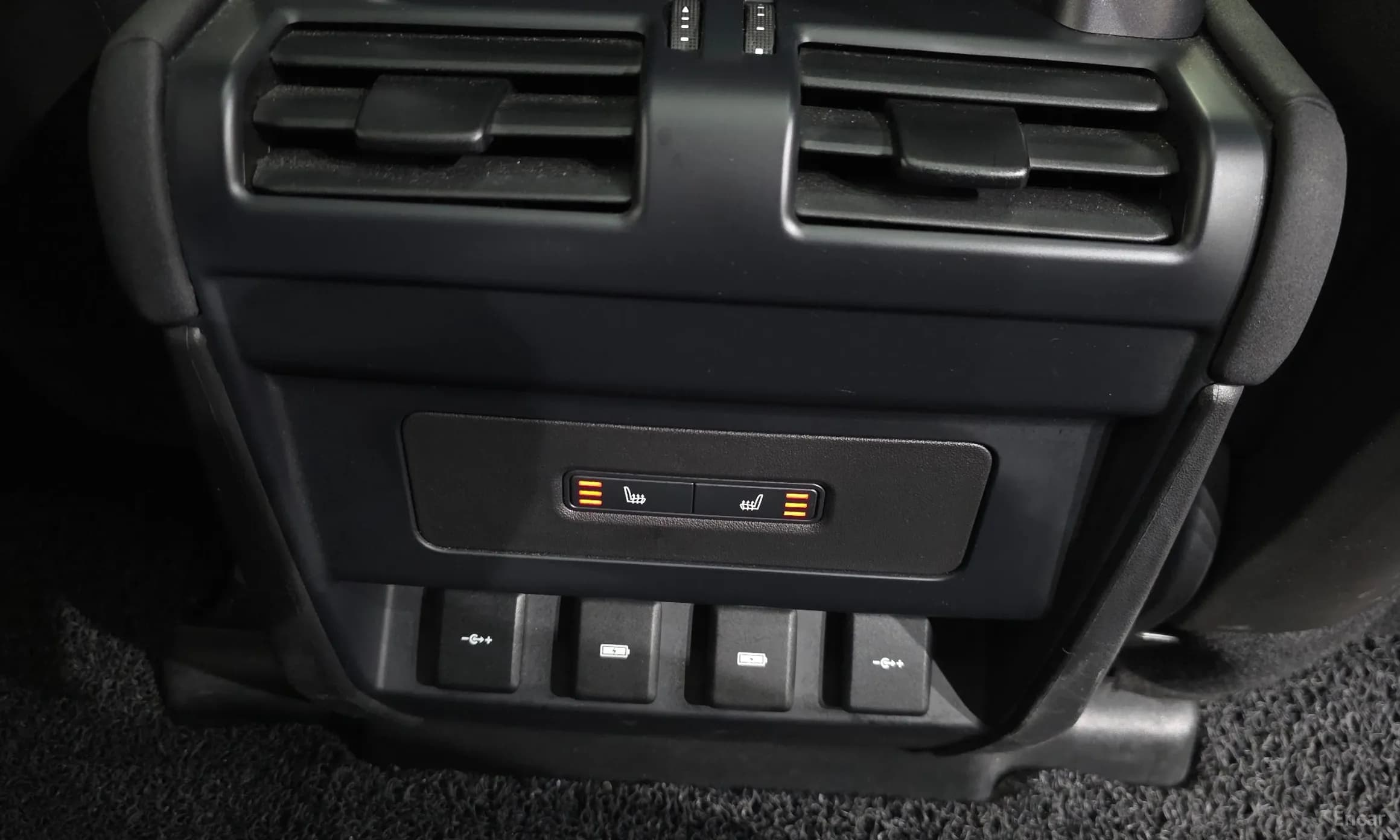 Defender (L663)