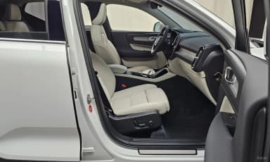 XC40
