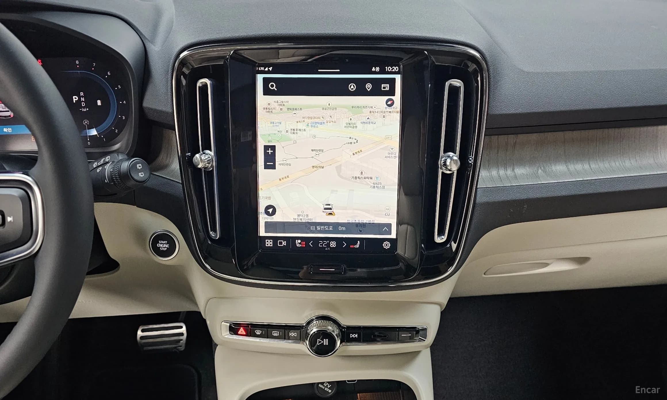 XC40