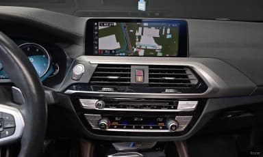 X4 (G02)