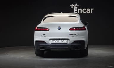 X4 (G02)