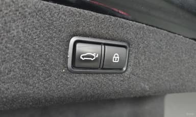 EQ900