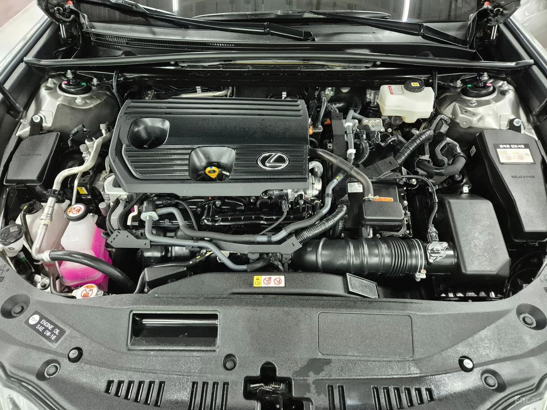 ES300h 7th Generation