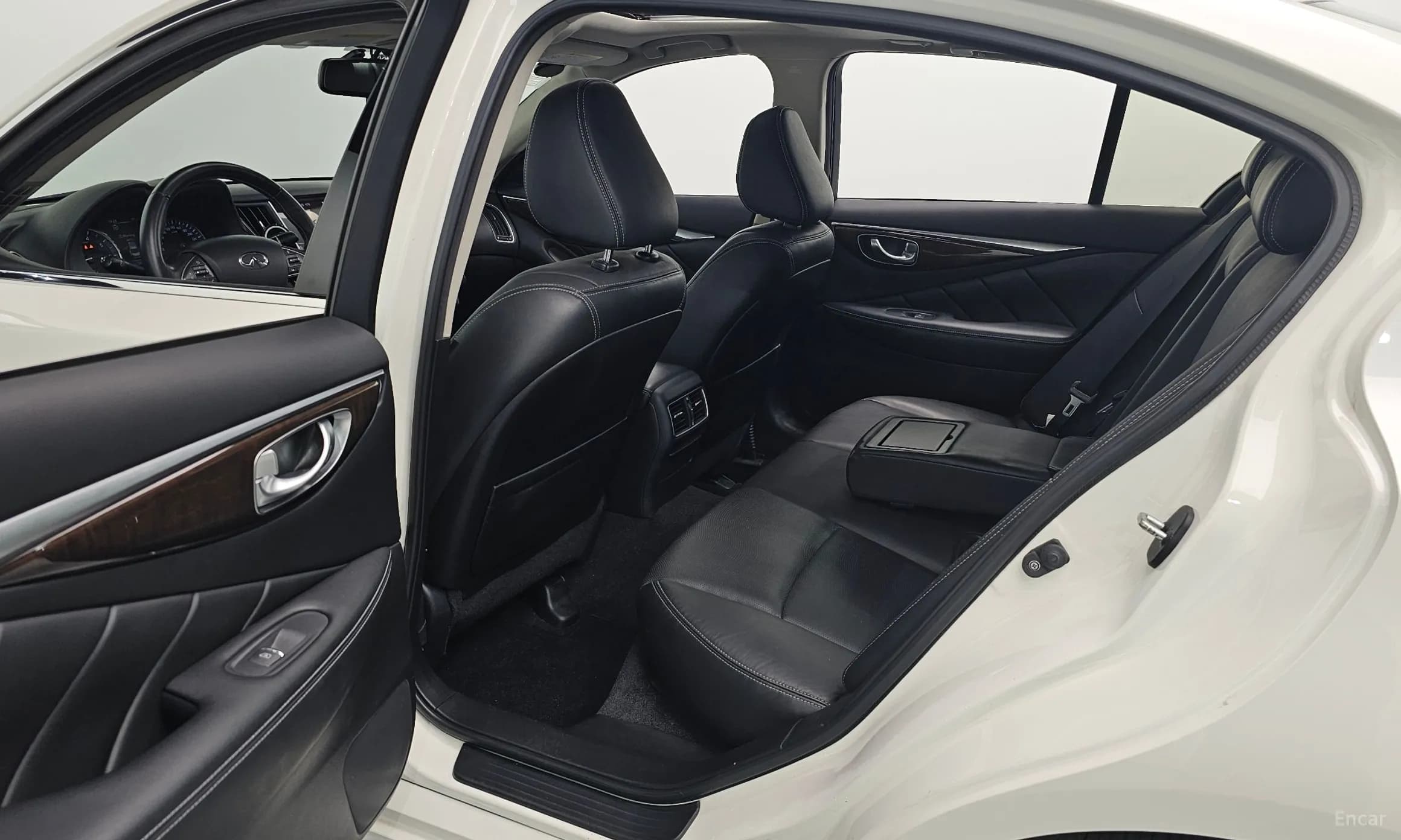 Q50