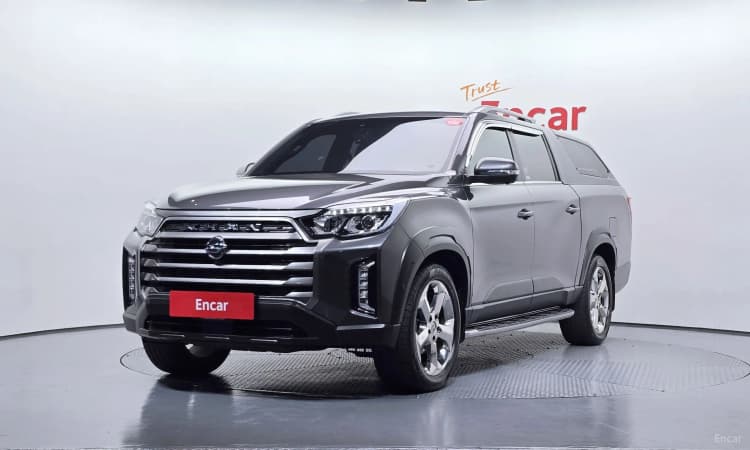 Rexton Sports Khan