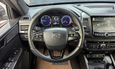Rexton Sports Khan