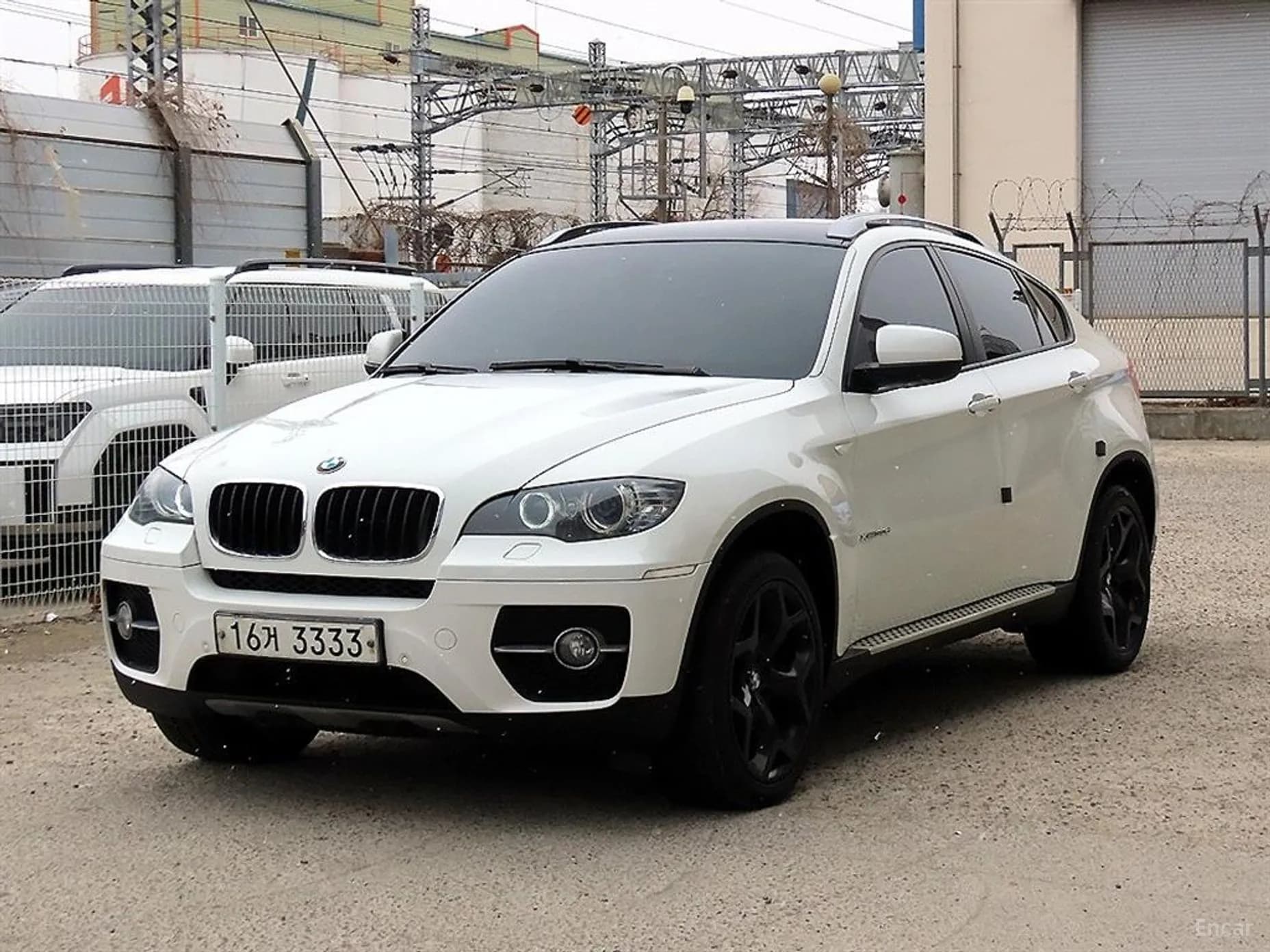 X6 (E71)