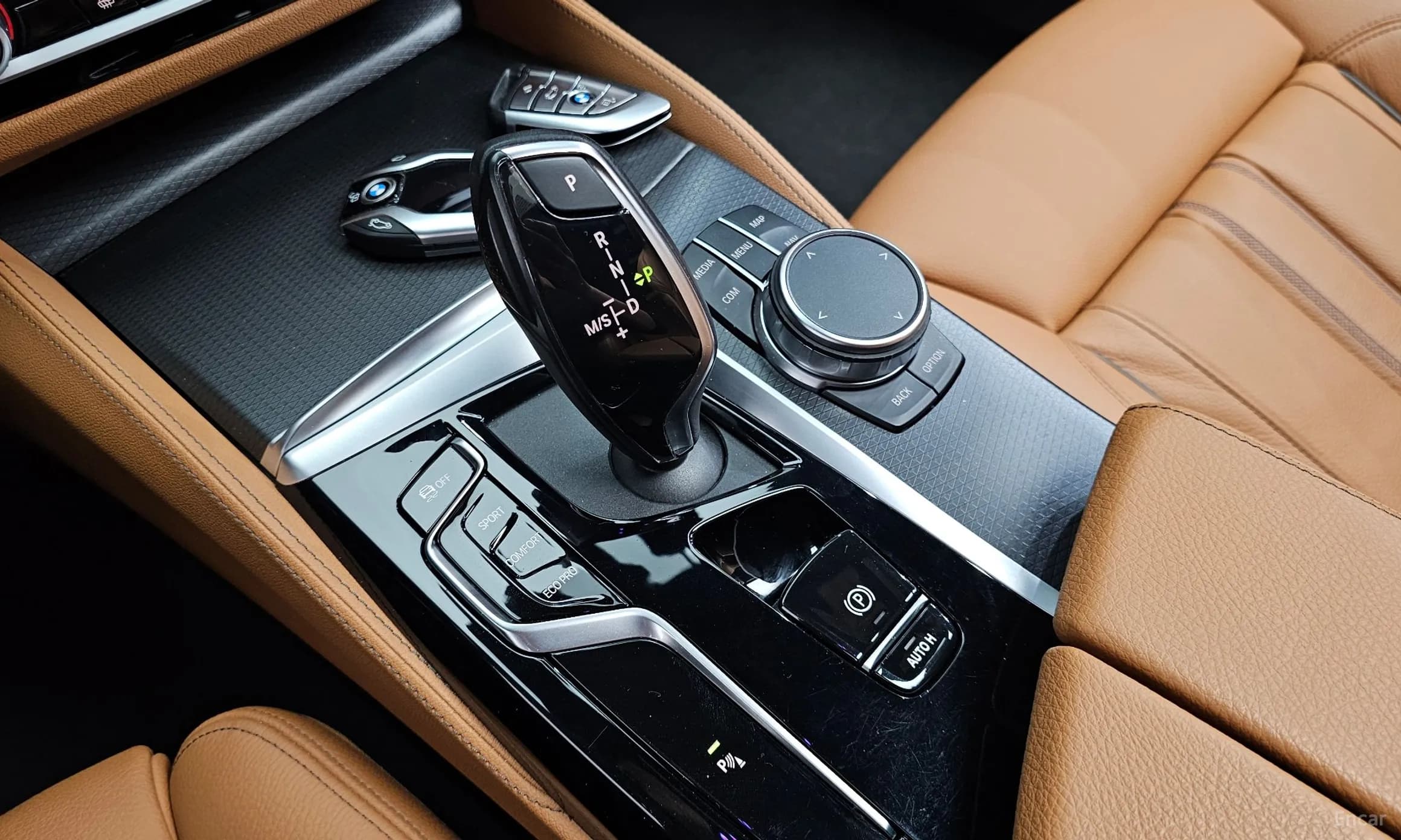 5 Series (G30)