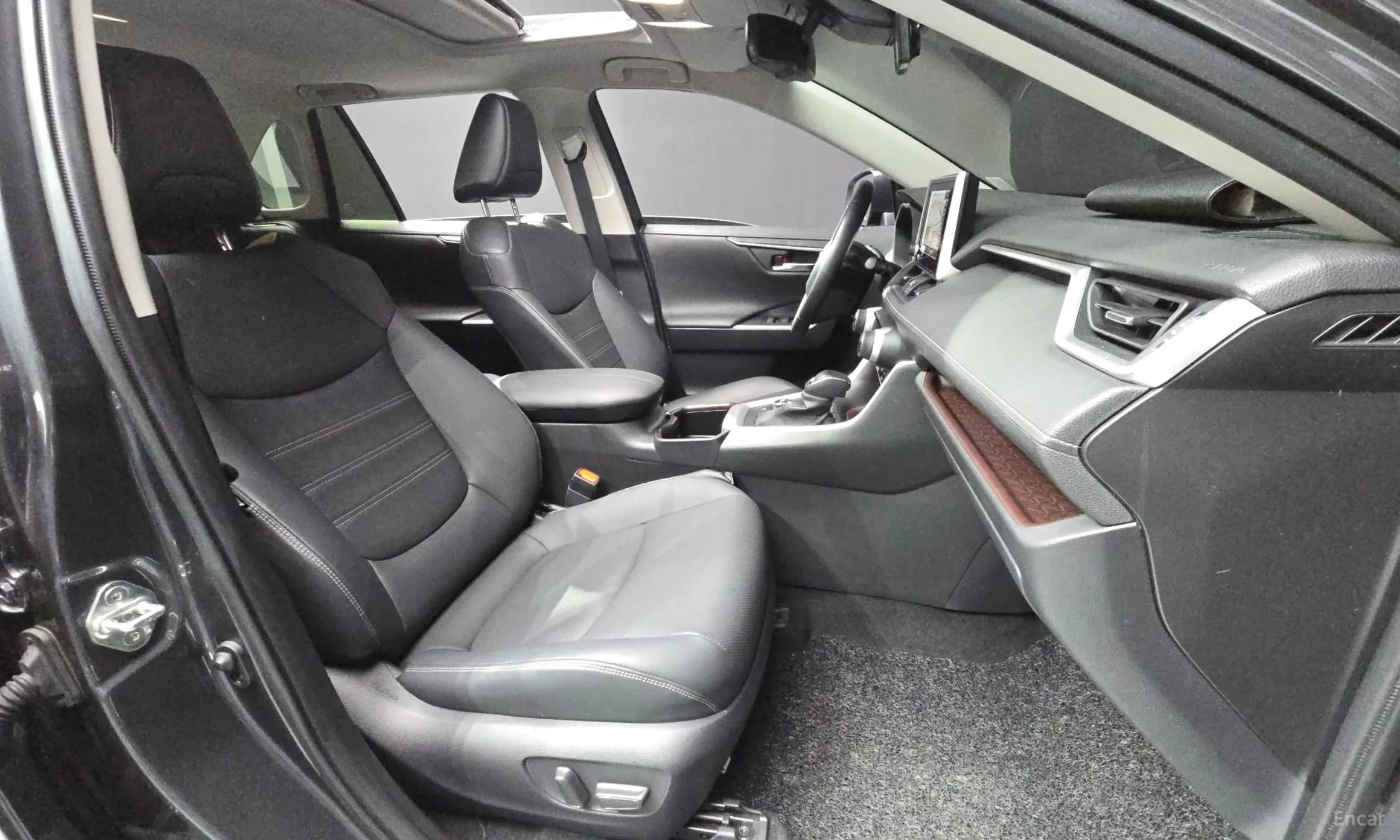 RAV4 5th Generation
