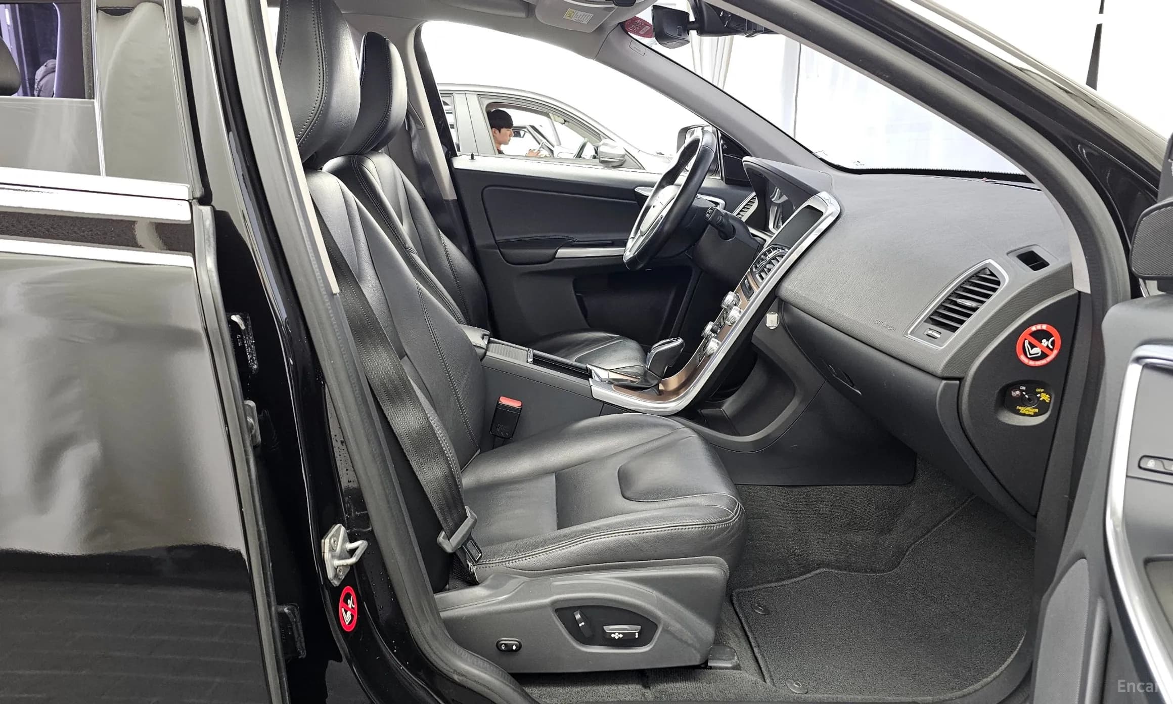 XC60