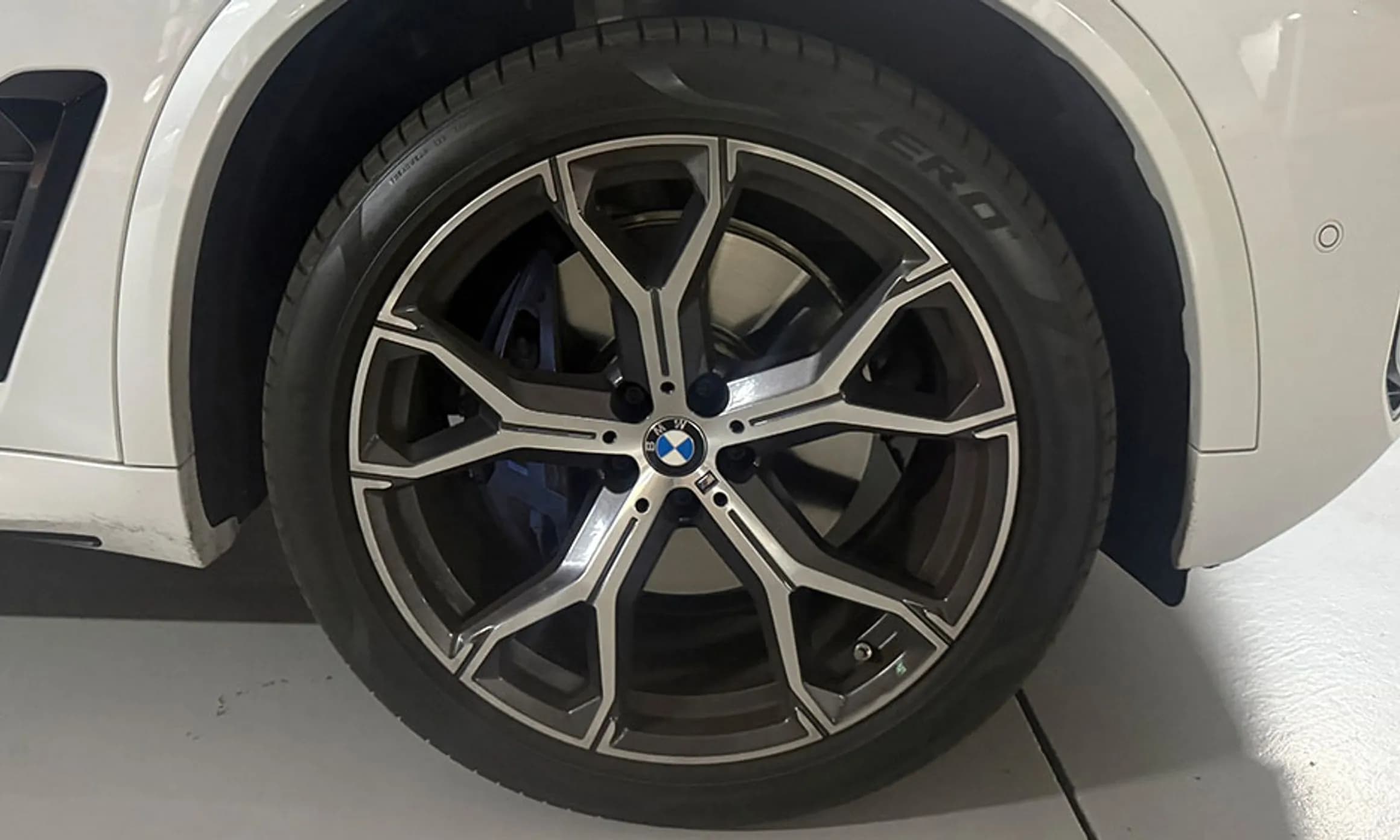 X5 (G05)