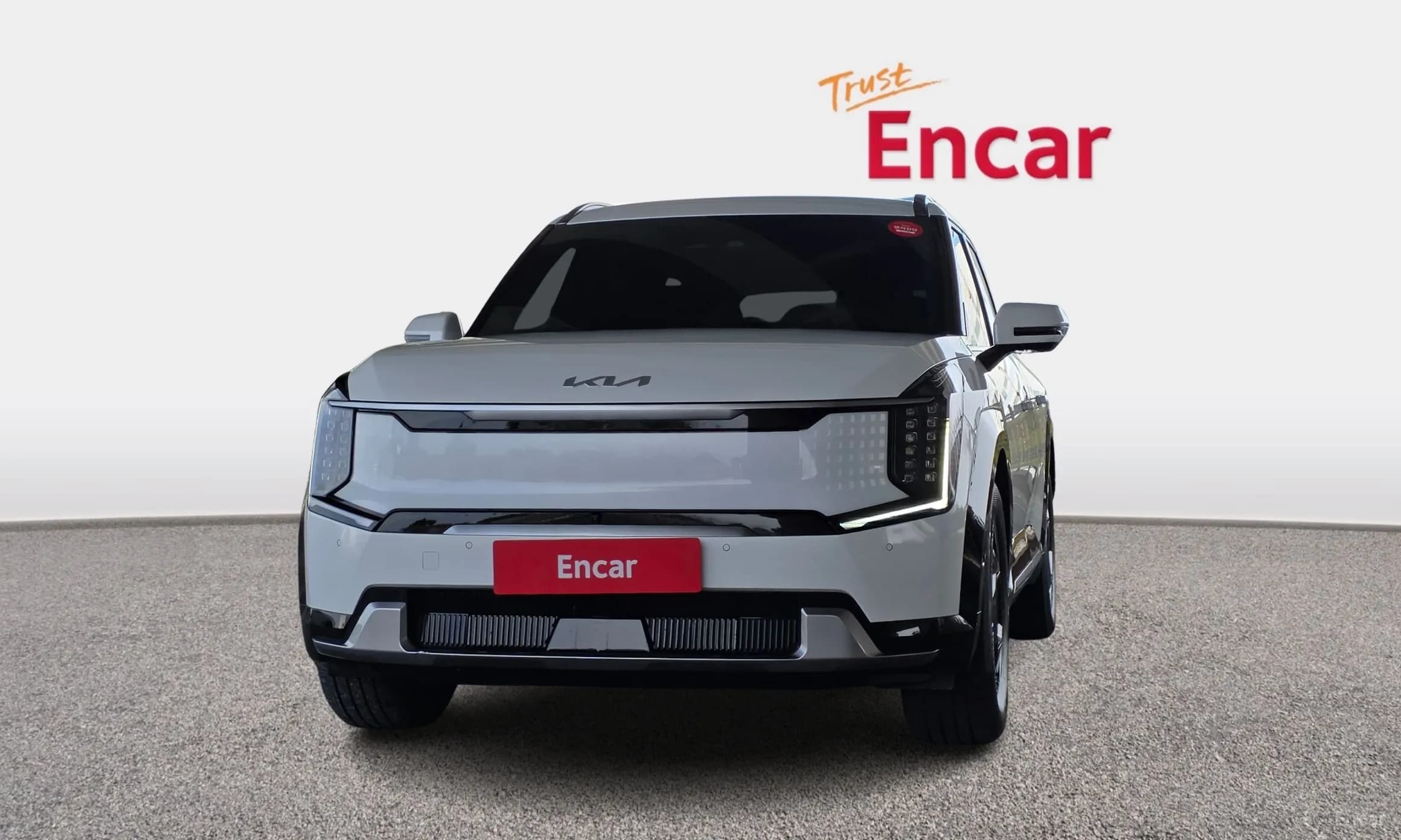 EV9
