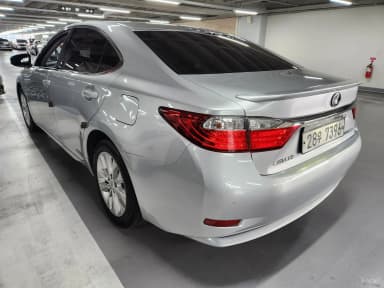 New ES300h