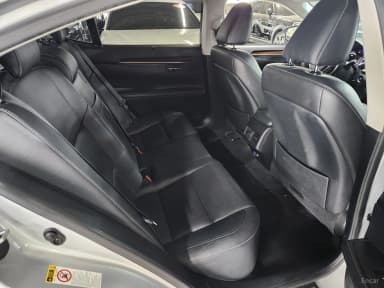New ES300h