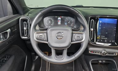 XC40