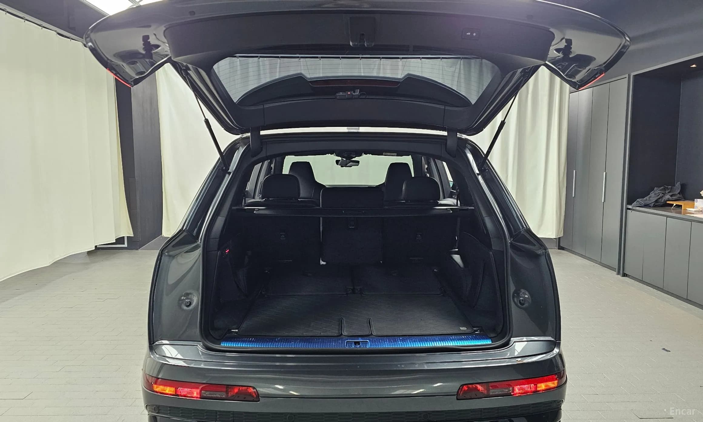 Q7 (4M)