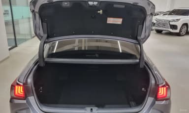 ES300h 7th Generation