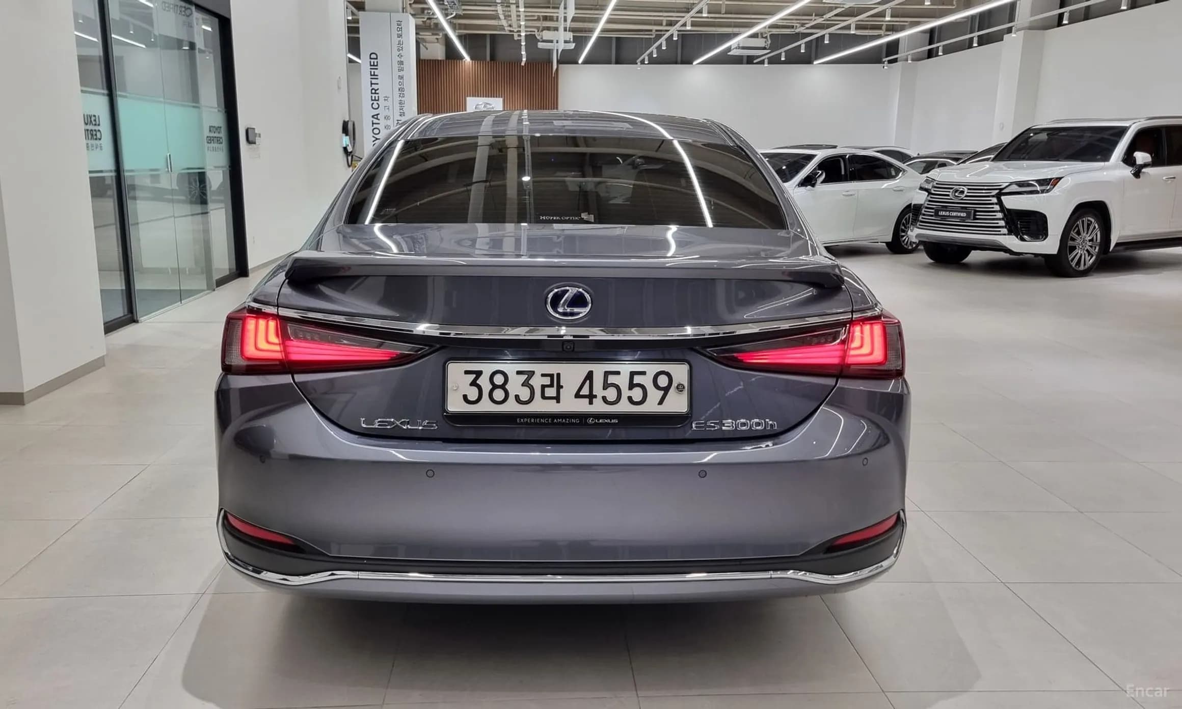 ES300h 7th Generation