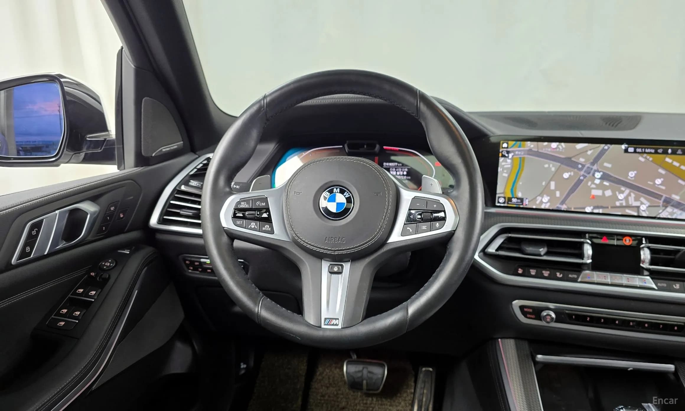 X5 (G05)