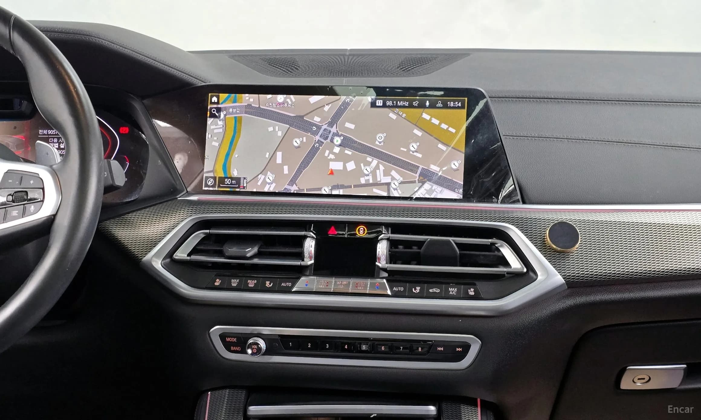 X5 (G05)