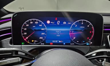 E-Class W214